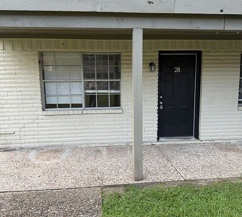 2nd image of 3630 Fish Hook Ln #Lane2b