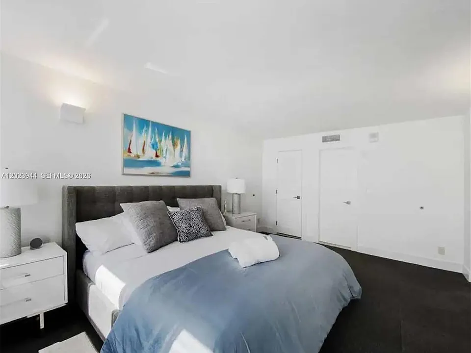 209 N Fort Lauderdale Beach Blvd #5B