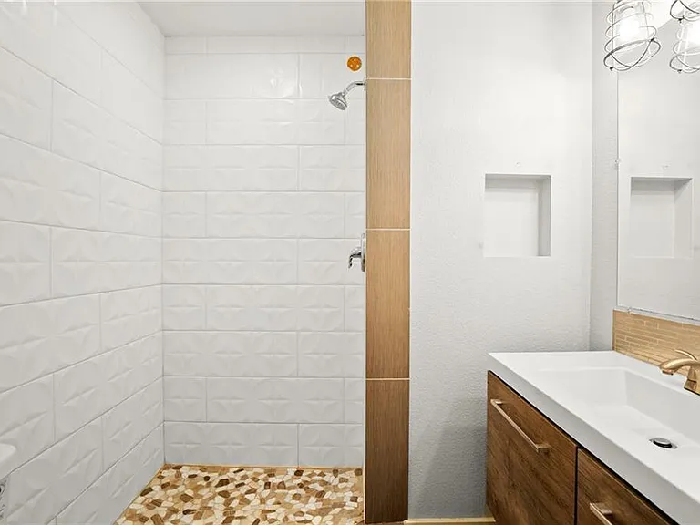 909 Reinli St #142 — Photo 15