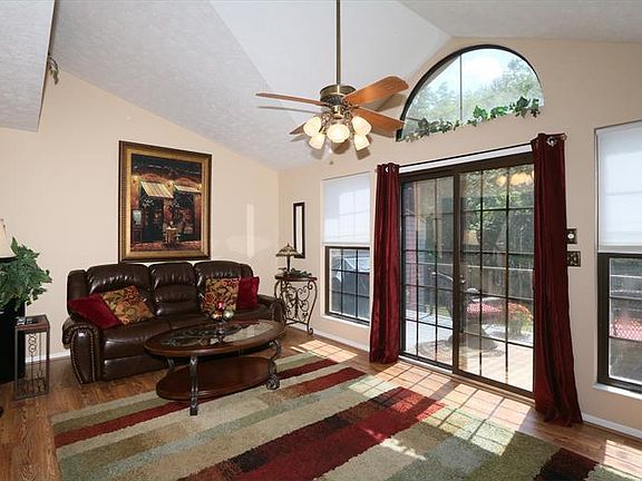 5th image of 1654 Shady Cove Ln