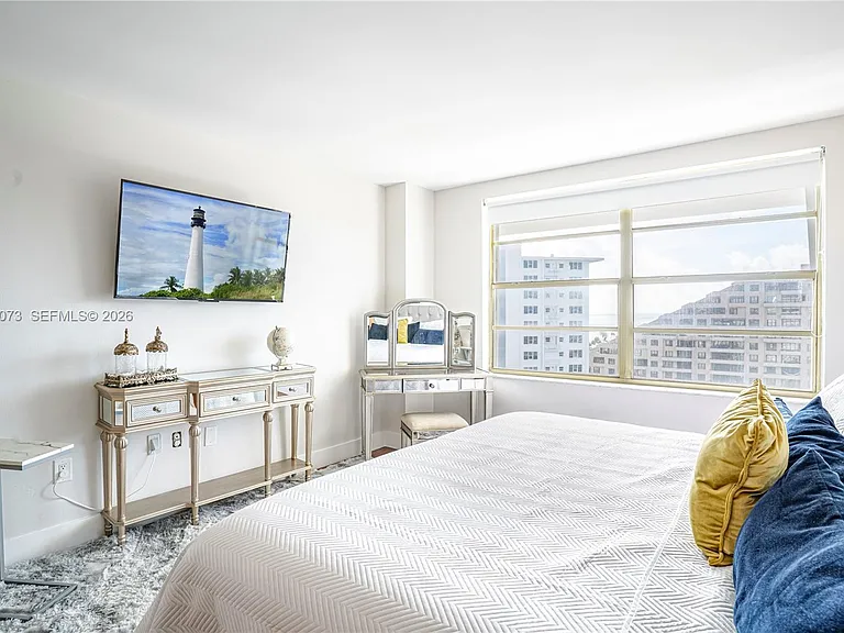 199 Ocean Lane Dr #1207 — Photo 18