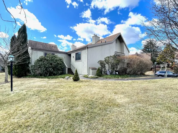 109 Creek Lane #A, Stratford, CT 06614