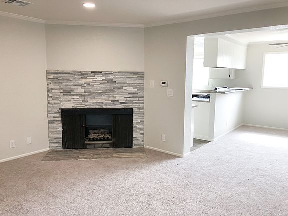 2nd image of 18550 Hatteras St Unit 122