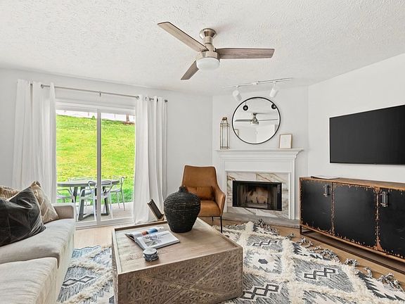 2nd image of 310 Shadow Glen Dr