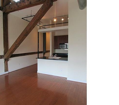 4th image of 815 Porter St #U409