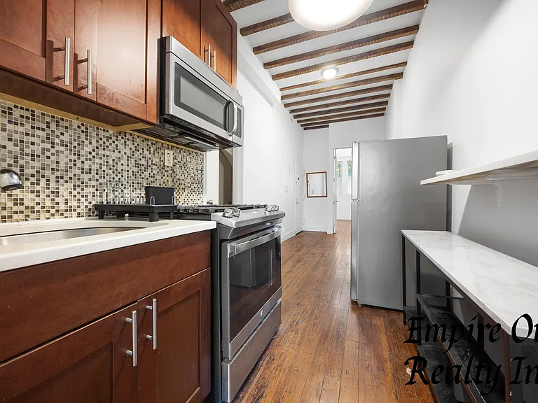 128 Boerum St #1F — Photo 11