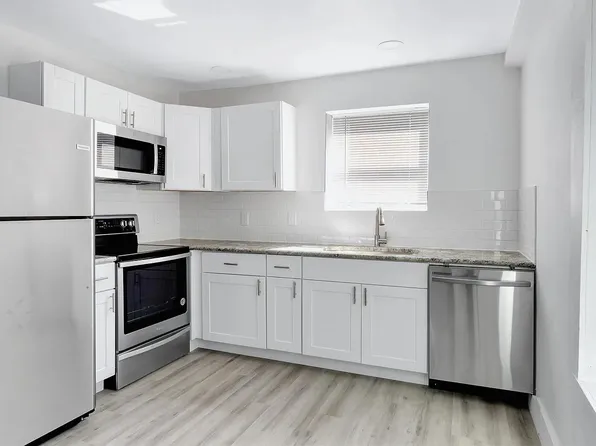 2735 Stuart Dr, Fort Worth, TX 76104