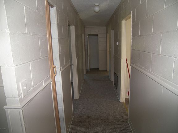 4th image of 1233 Greenville Boulevard SW