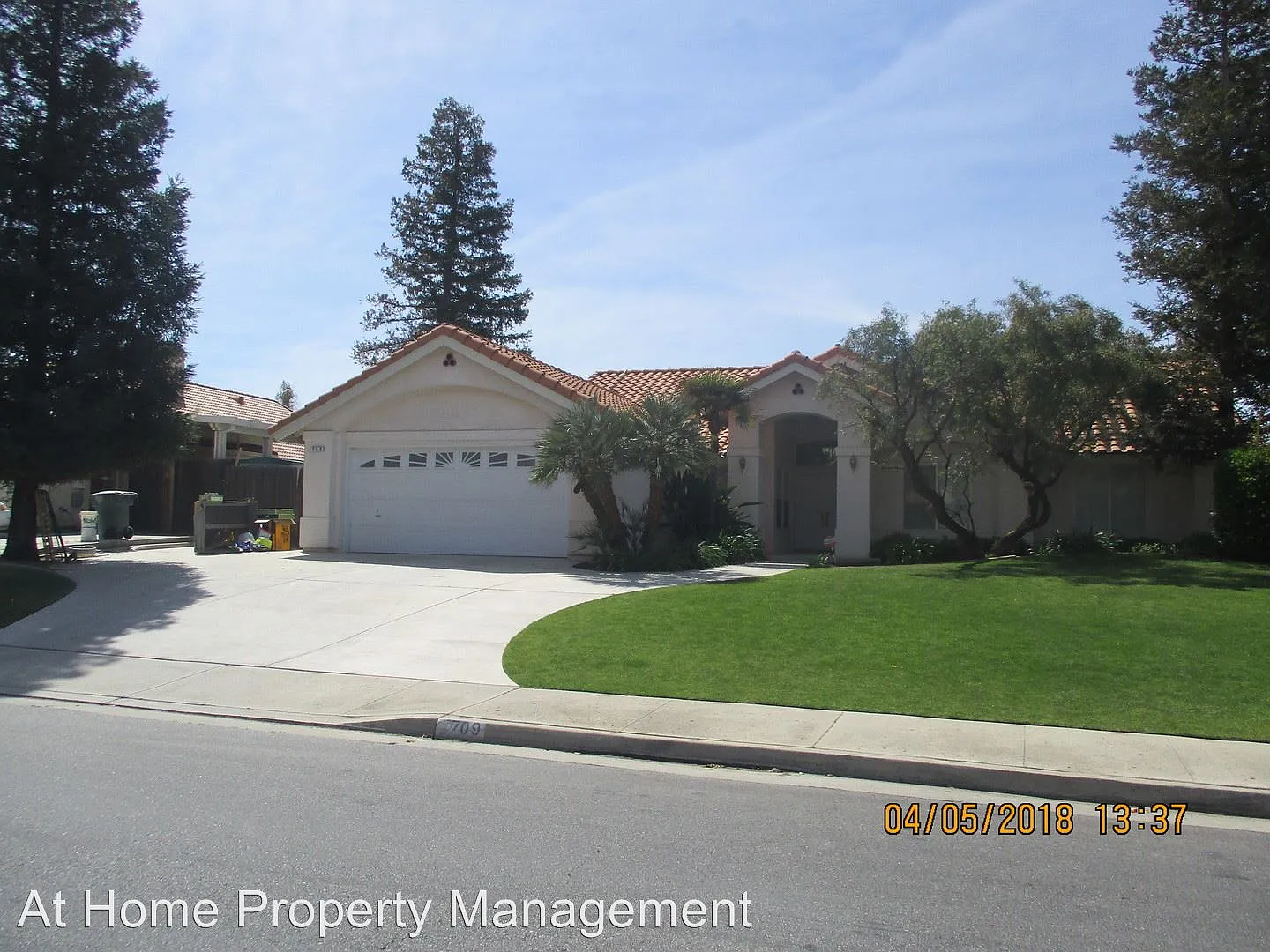 709 Arroyo Seco Dr photo 1