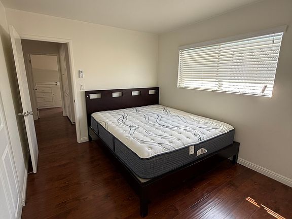 4th image of 905 S Golden West Ave APT B