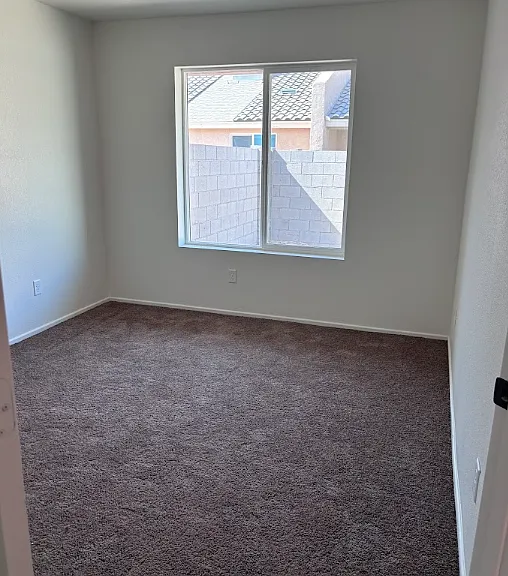 7172 E 39th Ln — Photo 10