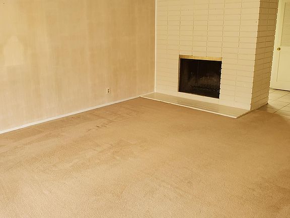 4th image of 2056 W 171st St
