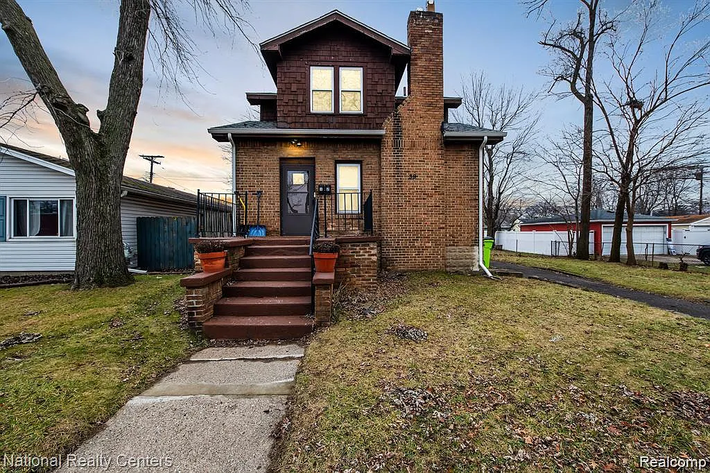 2 bed, 1.0 bath, 800 sqft, $1,000 — Photo 3