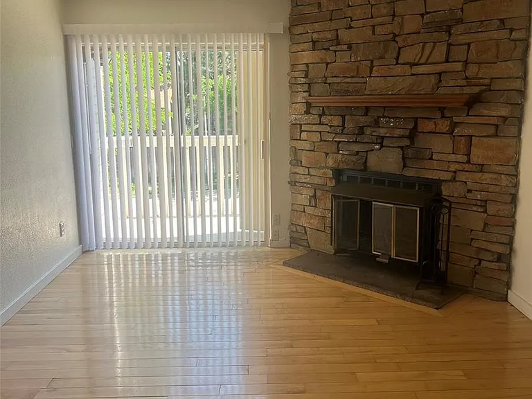 4480 S Pitkin St #123 — Photo 2