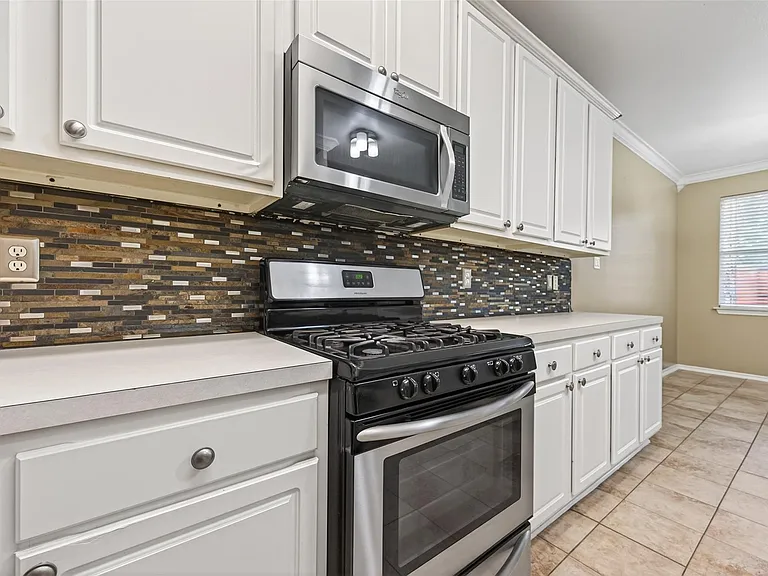 54 Blue Creek Pl — Photo 12
