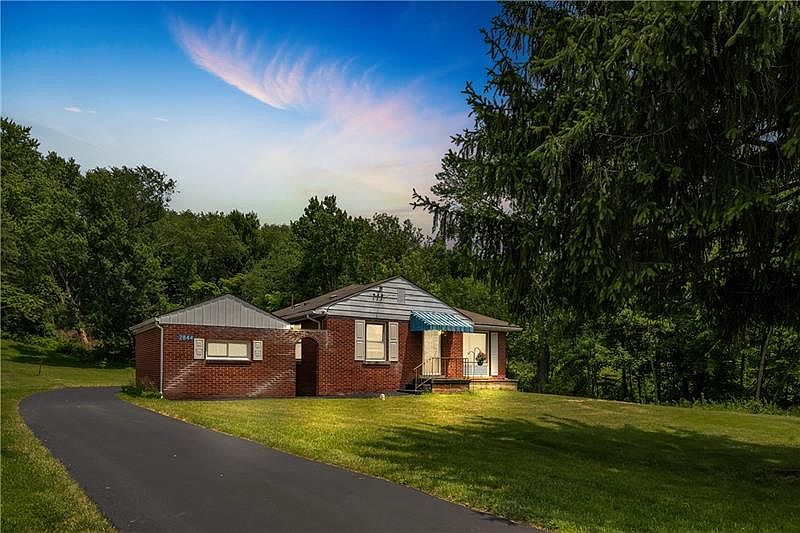 2844 Darlington Rd, Beaver Falls, PA 15010 Zillow