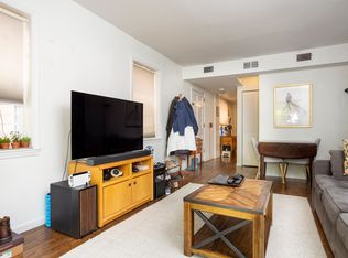 228 Pine St APT 1R, Philadelphia, PA 19106
