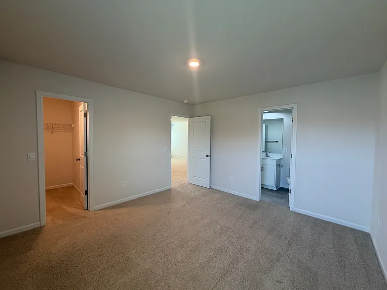 1121 Tilburn Ter — Photo 36