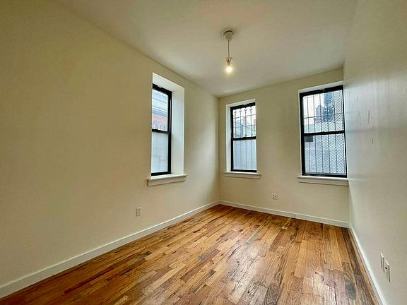 5th image of 584 Franklin Ave #1CV