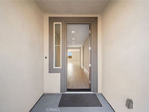 3rd image of 6359 Ardennes St
