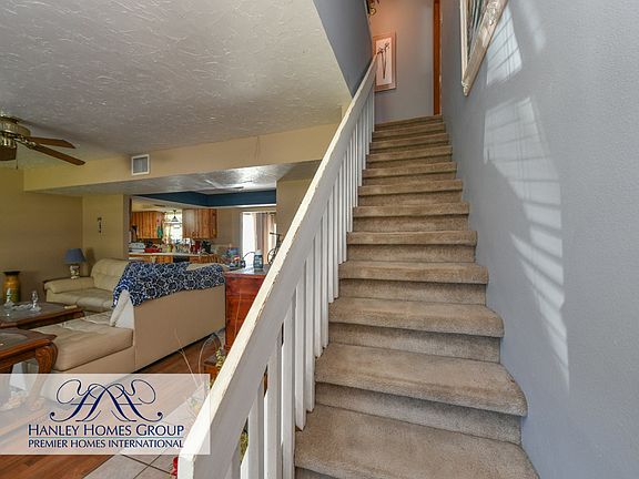 5th image of 2740 Siesta Dr