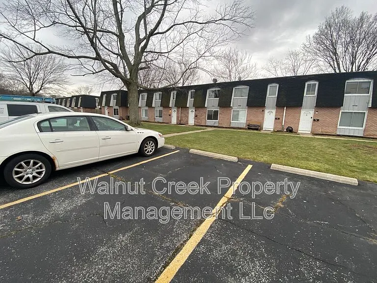 5520 Beavercrest Dr #12 — Photo 39
