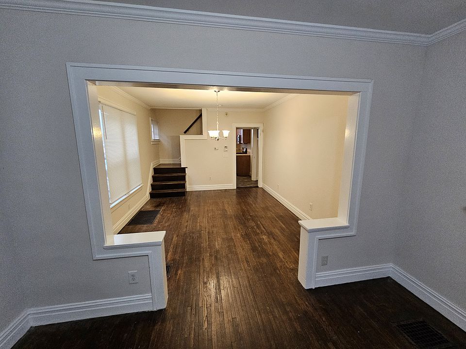 1st image of 206 E Hudson St #206
