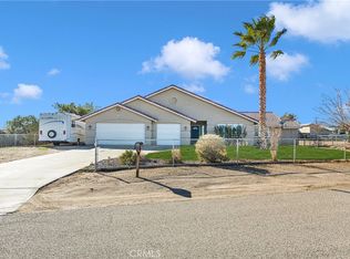 9875 Solano Rd, Victorville, CA 92392
