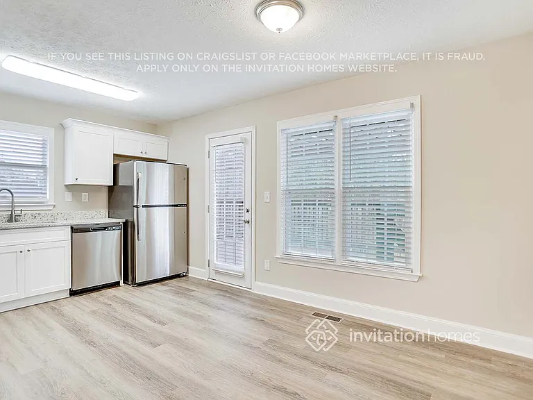 126 Aztec Way SE — Photo 8