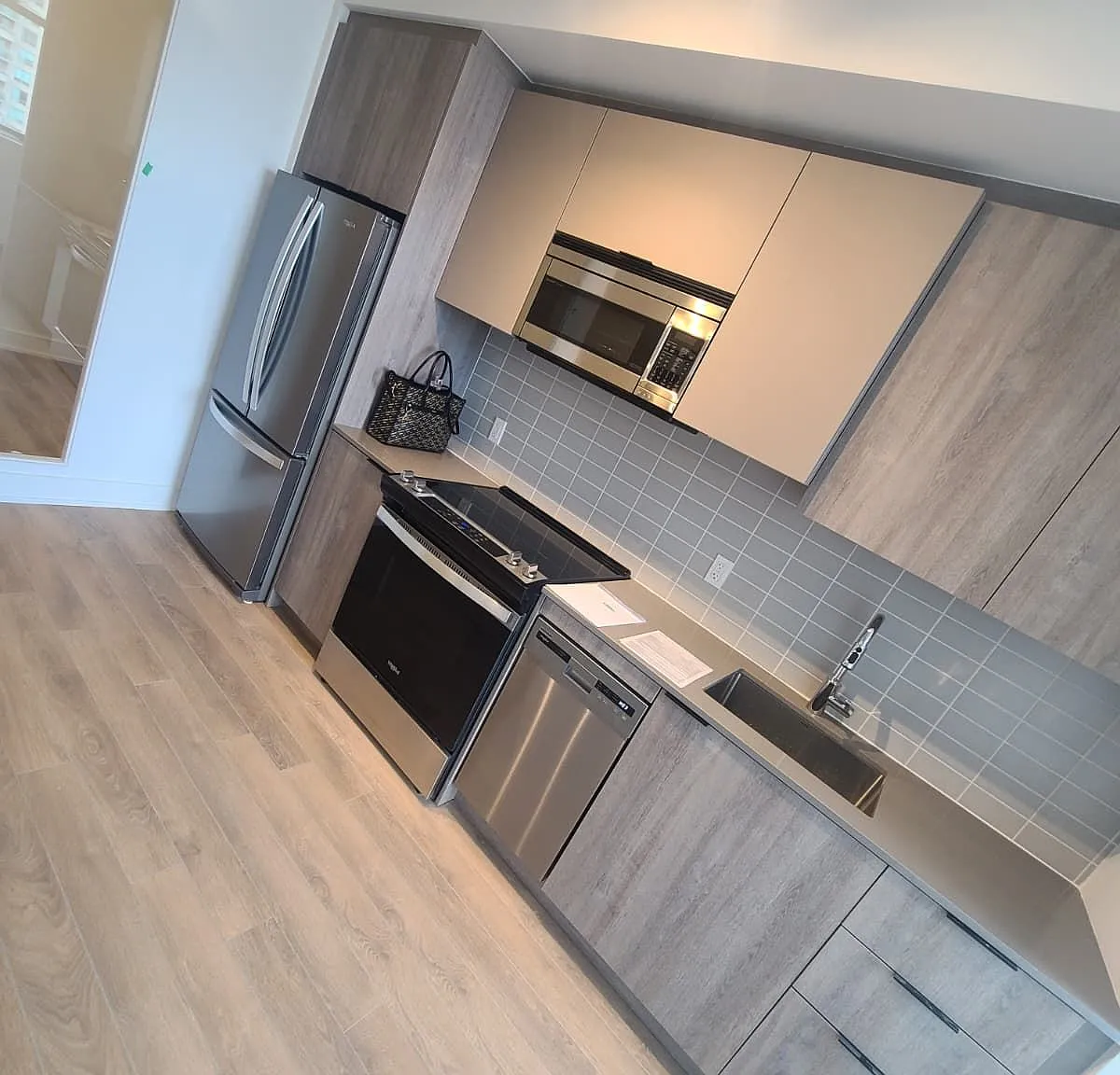2 bed, $2,500 — Photo 2