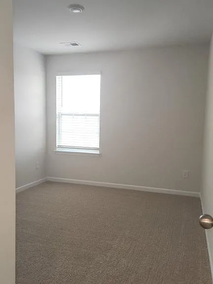 1118 Evelynnview Ln — Photo 5