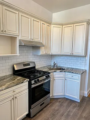 Rented by Brown Harris Stevens | media 9