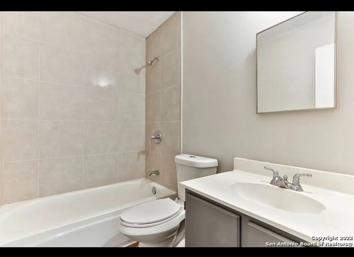 3 bed, 1700 sqft, $1,750 — Photo 3