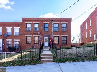 4 Galveston Pl SW #1B, Washington, DC 20032