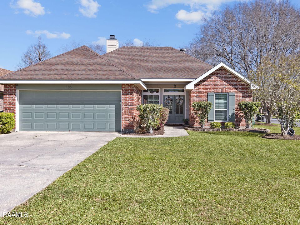 1st image of 135 Windermere Cir