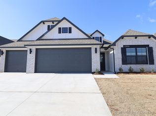 12406 S Joplin Pl, Bixby, OK 74008
