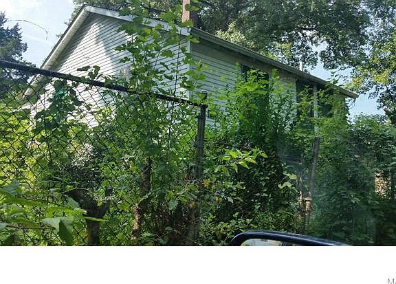 3rd image of 1113 Canaan Ave