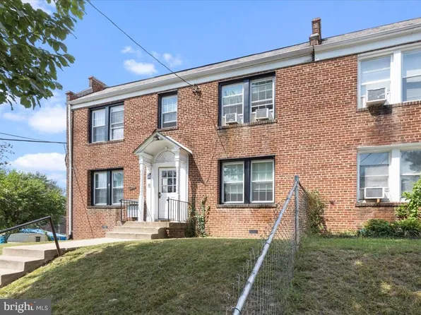 305 34th St SE, Washington, DC 20019