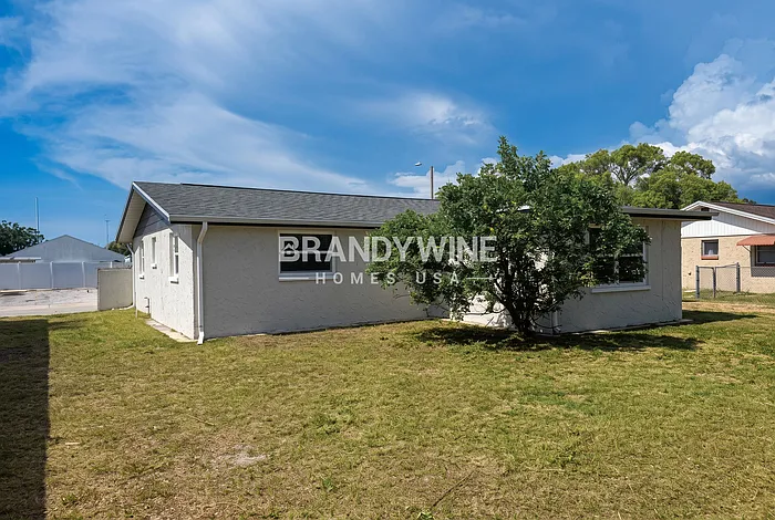 6914 Tierra Verde St — Photo 18