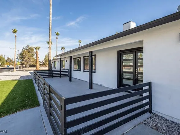 5600 Topaz St, Las Vegas, NV 89120