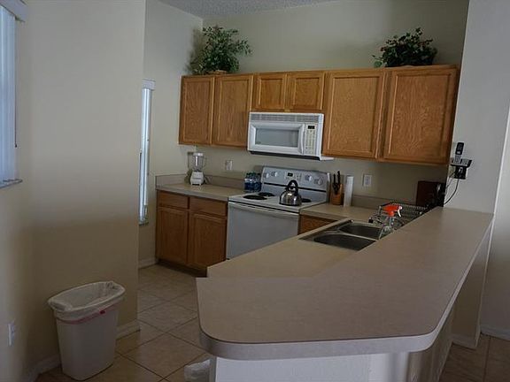 4th image of 116 Pompano Beach Dr