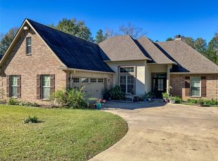 9220 W Aragon Dr, Shreveport, LA 71129
