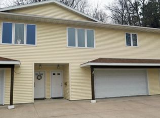 711 W Main St UNIT 2, Decorah, IA 52101