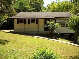 554 Freeman Ave, Newport, TN 37821