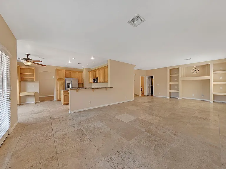 9387 Chateau Street Jean Dr — Photo 19