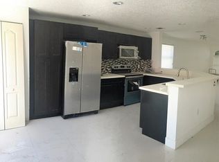 11620 NW 51st Ter, Doral, FL 33178