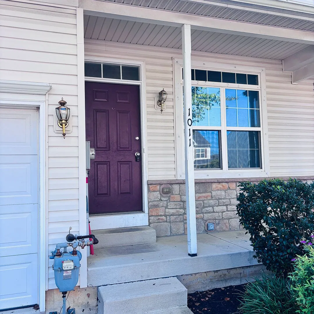 Located in the Highgates subdivision in Upper Macungie Township this 3 bedroom, 2.5 bath townhouse — Photo 3