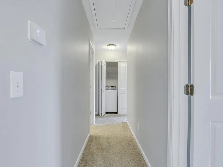 10 Shady Grove Ct — Photo 40