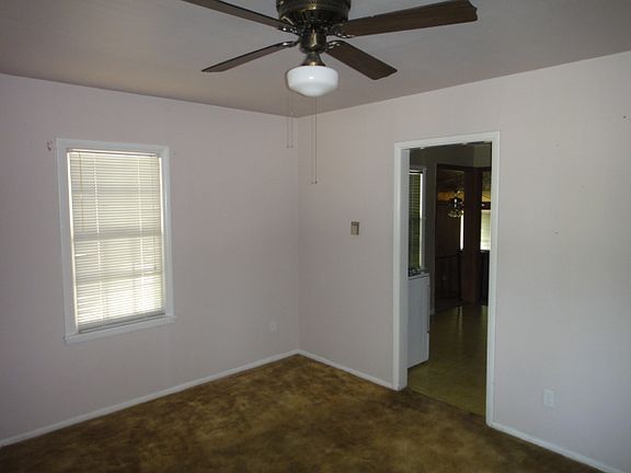2nd image of 506 S Gulf St