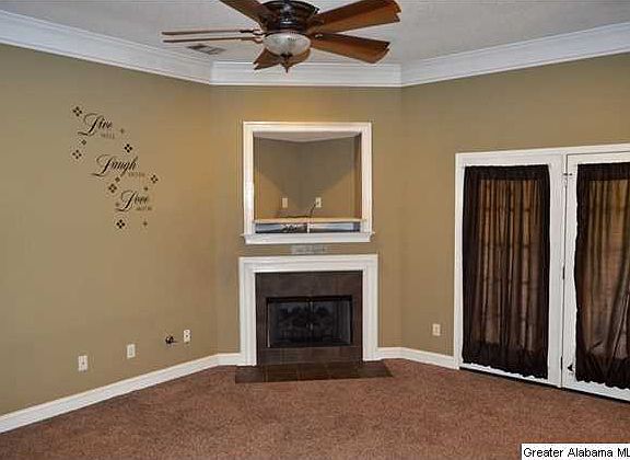 3rd image of 5025 Diamond Cir